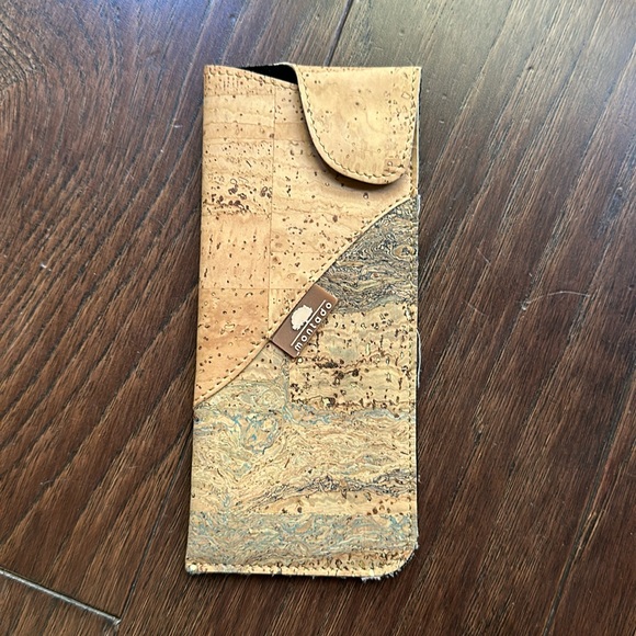 EUC Portuguese Cork Soft Eyeglass Case - Picture 1 of 3